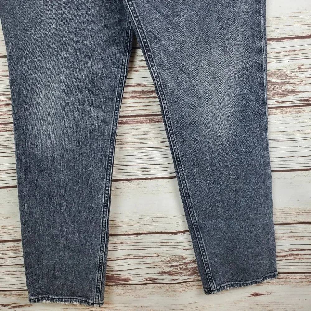 Hudson Womens Size 31x28 Black Holly Straight Leg Distressed Jeans          #238 - Picture 4 of 13
